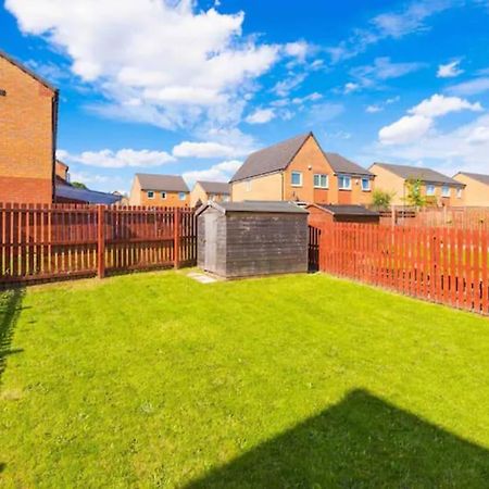Spacious 5 Bedroom Home Hosted By Mcr Dens Manchester Extérieur photo